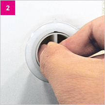 ジョイントの取り付け方　オスパーツを差し込む