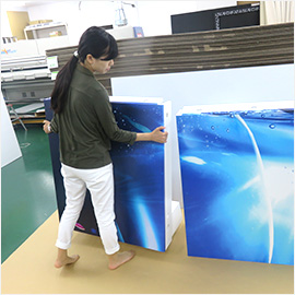 組立て簡単！3Dトリックアート パーツをジョイント材で固定